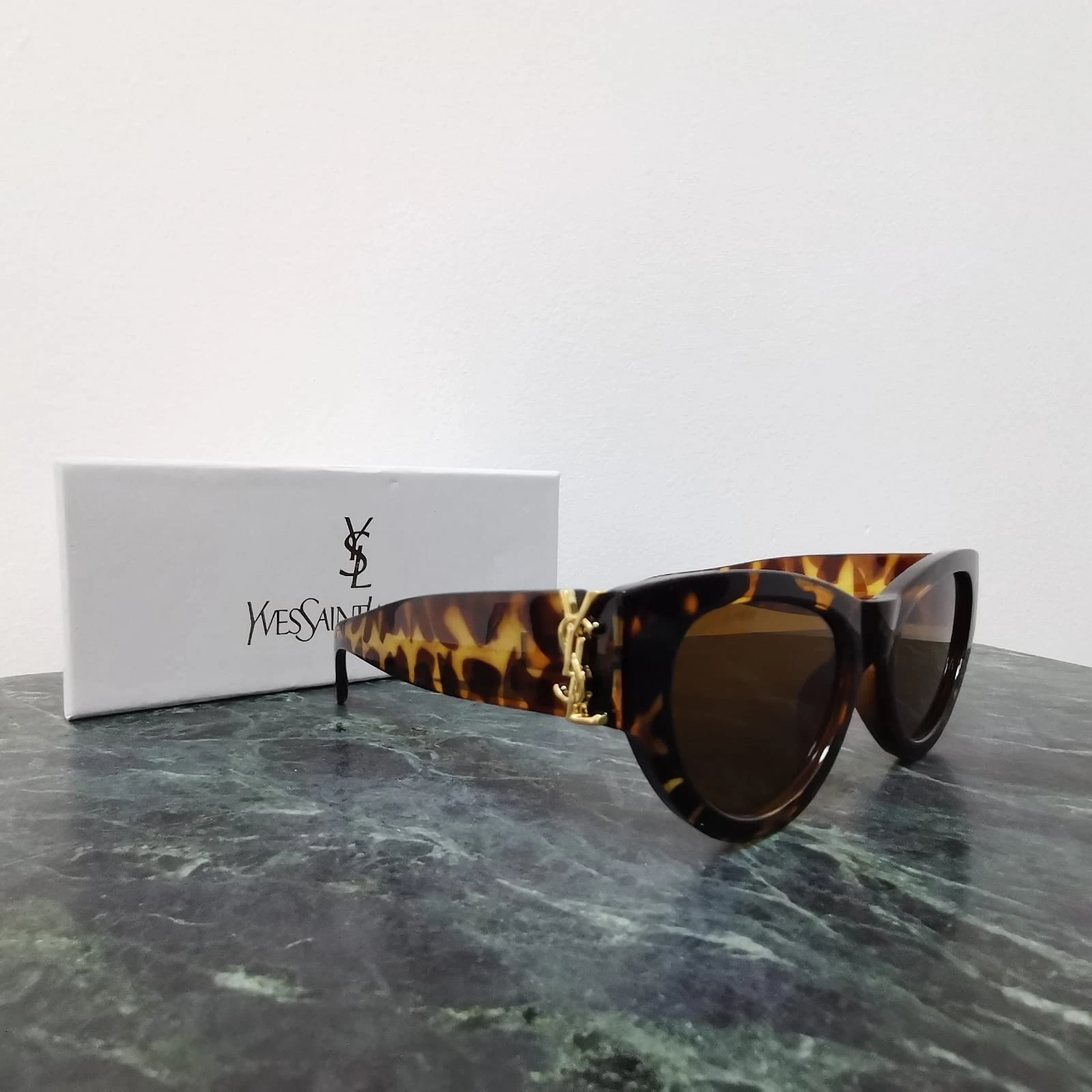 Sunglasses BZ0F2B