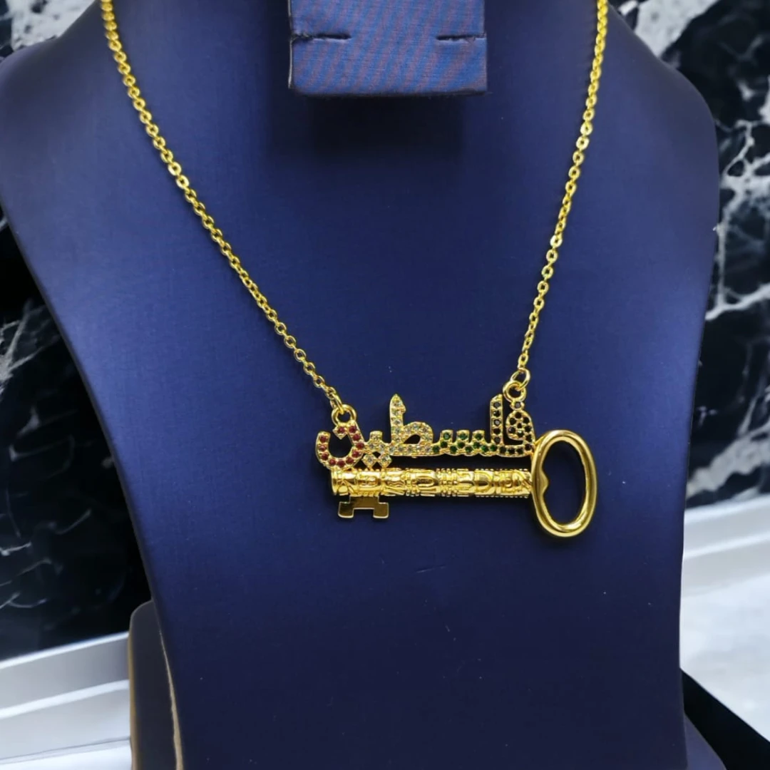 Elegant Gold/Silver Plated Necklace for Women – Luxury Design, Tarnish-Resistant