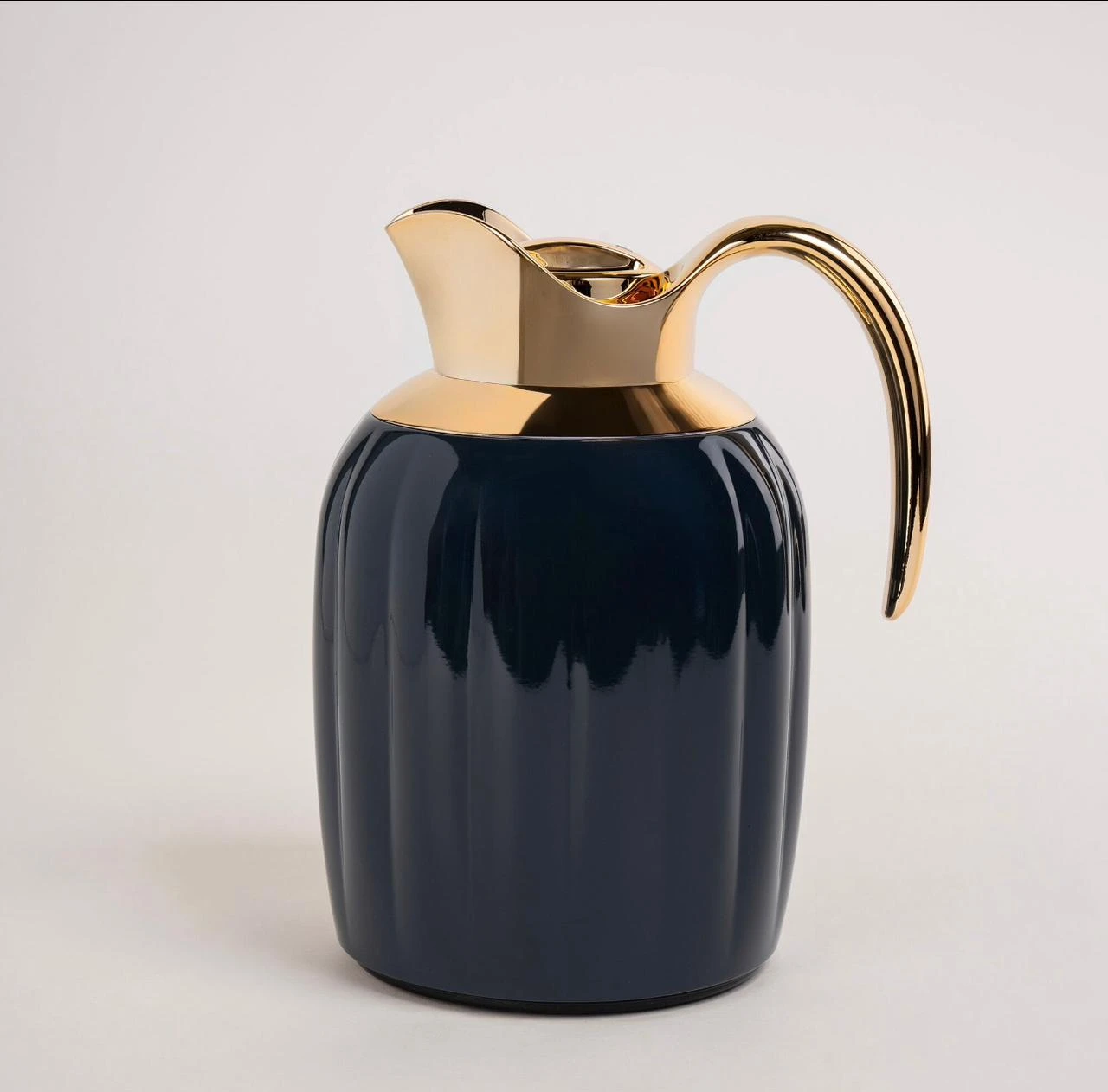 Luxury Steel Coffee Pot – Blue & Gold, 1 Liter Capacity, Modern Heat-Retaining D