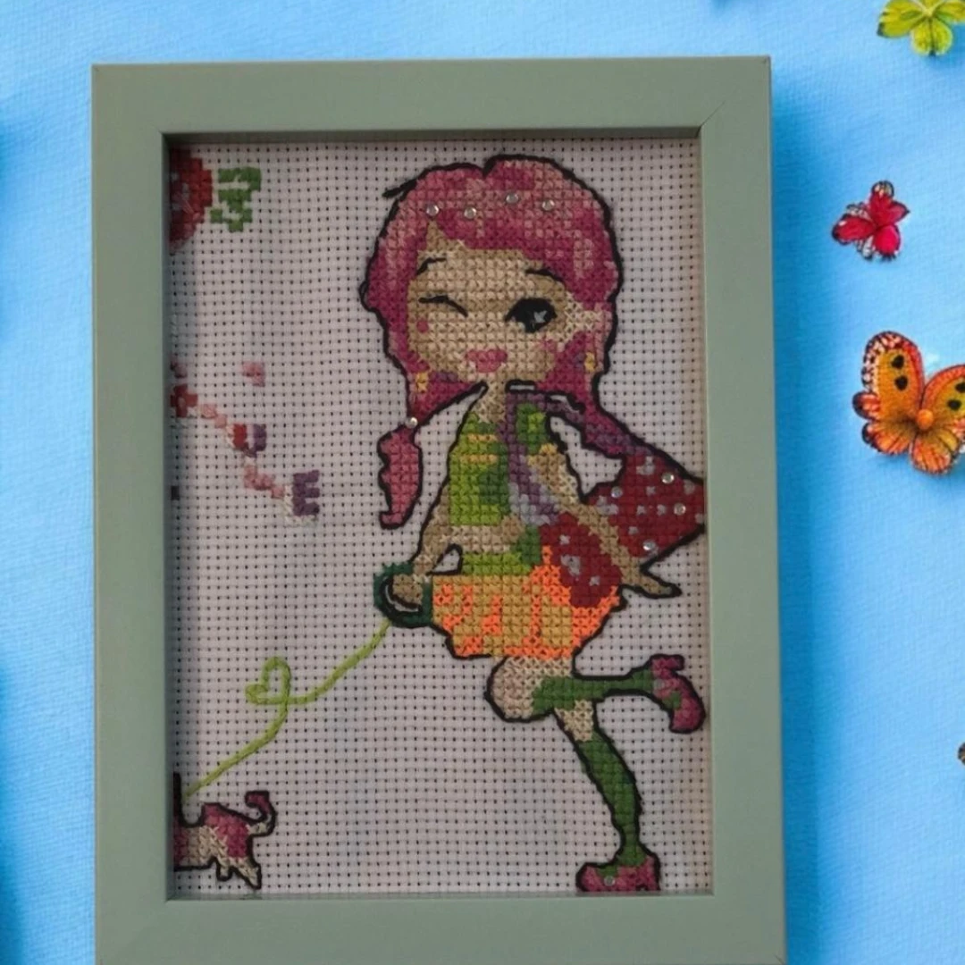 ✨ Hand-Embroidered Frame – Authentic Art with an Elegant Touch ✨