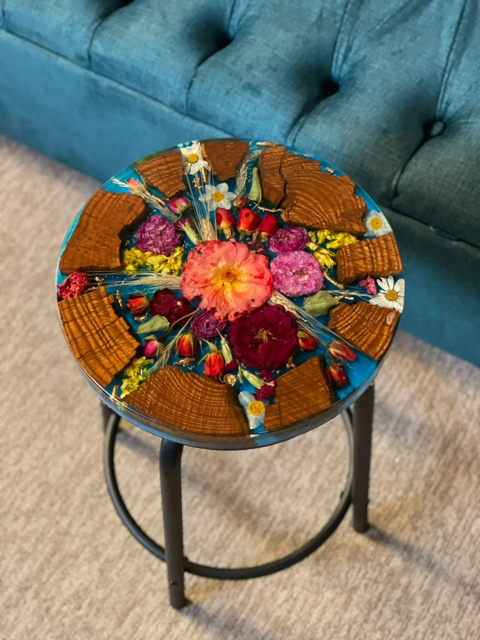 Handcrafted Natural Wood, Flowers & Epoxy Resin Table