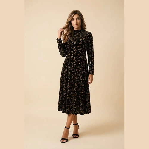 Pre-Loved Black & Gold Winter Velvet Midi Dress – Size 48